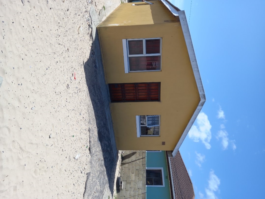 2 Bedroom Property for Sale in Mfuleni Western Cape